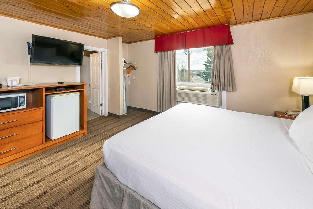 Econo Lodge Inn & Suites Medicine Hat Habitación foto